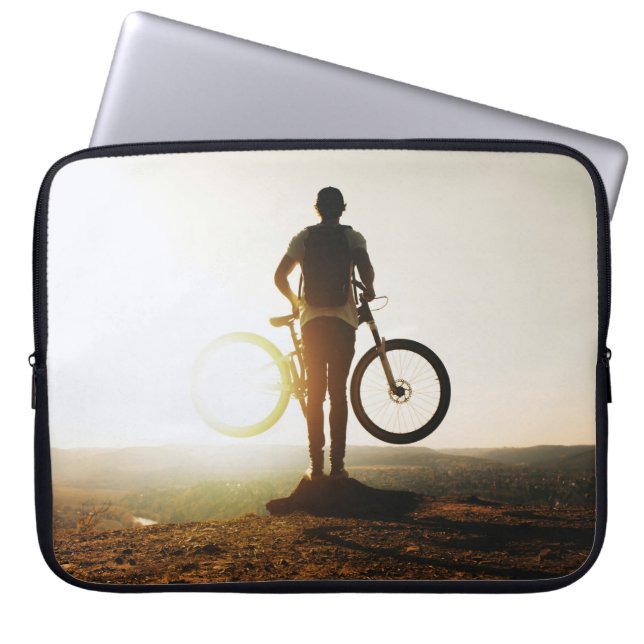 Man met fiets laptop sleeve (Voorkant)