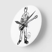 Man met gitaar ronde klok (Hoek)