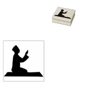 man met kunststempel voor gebeden rubberstempel (Gestempeld)