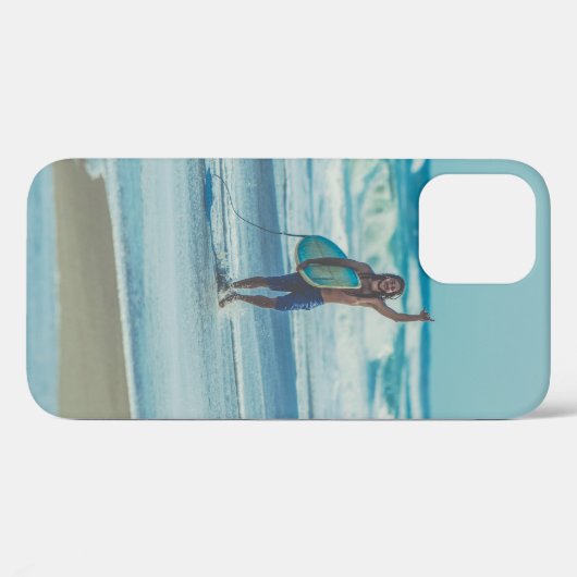 Man met surfplank op het strand Case-Mate iPhone case (Achterkant (horizontaal))