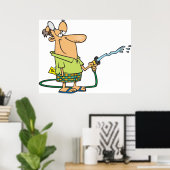 Man met tuinslang poster (Thuiskantoor)
