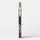 Man met witte tassen Case-Mate iPhone case (Achterkant / Links)