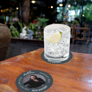 Man mythe legende foto houtskool grijs verjaardags ronde kartonnen onderzetter