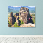 Man op de top van de berg canvas afdruk (Insitu (Houten vloer))