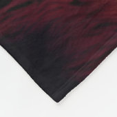 Man op een Bearskin vloerkleed Fleece Deken (Hoek)