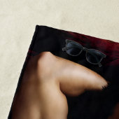 Man op een Bearskin vloerkleed Strandlaken (In situ)