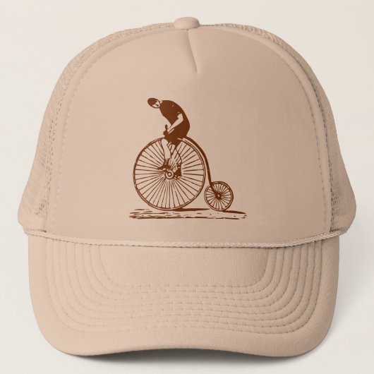 Man op een Penny Farthing - Brown Trucker Pet (Voorkant)