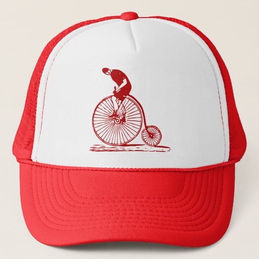 Man op een Penny Farthing - Ruby Red Trucker Pet (Voorkant)