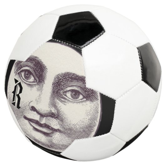  man op volle maan zwart wit voetbal (Drie kwart)