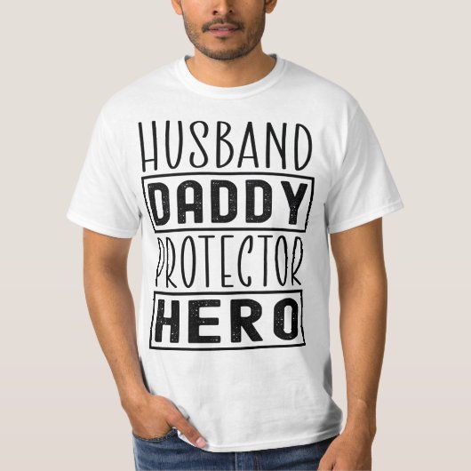 Man Papa Beschermer Held Veteraan Papa Grappig T-shirt (Voorkant)