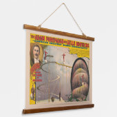 Man presteert op hangende kabel en spiraalvormige  hangend wandkleed (Gebogen)