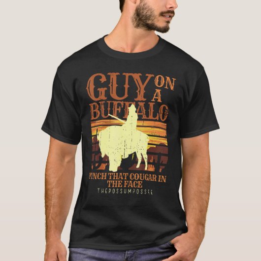 Man Riding Buffalo Possum Graphic Meme T-shirt (Voorkant)
