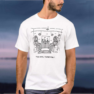 Man spoelt zijn tropische vis - grappige Cartoon o T-shirt
