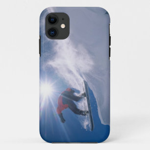 Man springt van een grote cornince af op een snowb Case-Mate iPhone case