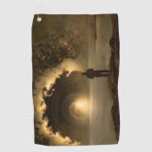 Man staande op een heuvel kijken naar een grote golfhanddoek (Voorkant)