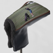 Man swinging een Golfclub Putter Golf Head Hoesje Golfheadcover (3/4 voorkant)