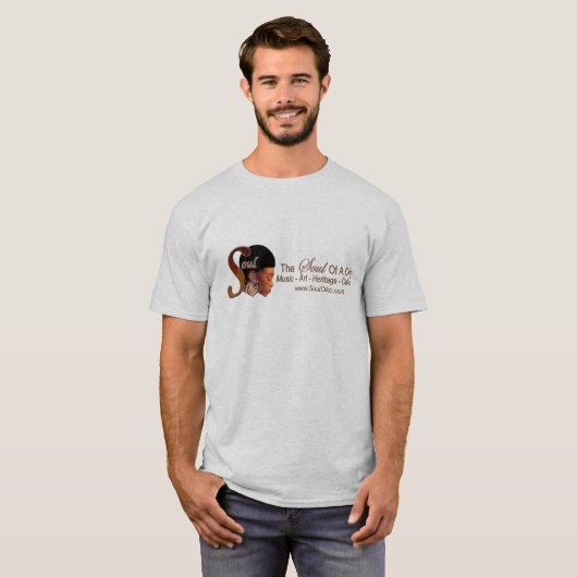 Man T-shirt met soep (Voorkant volledig)
