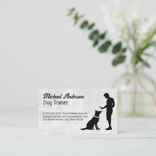 Man Training Hond Visitekaartje (Staand voorkant)