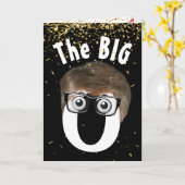 Man van 40 jaar op zwart kaart (Gele Bloem)