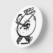 Man voor het dragen van een dollar-bag ronde klok (Hoek)