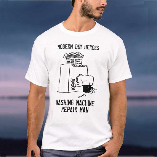 Man voor het repareren van de wasmachine t-shirt