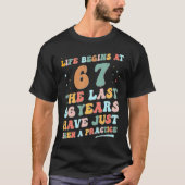 man Vrouw 2023 Het Groovy-leven begint op T-shirt (Voorkant)