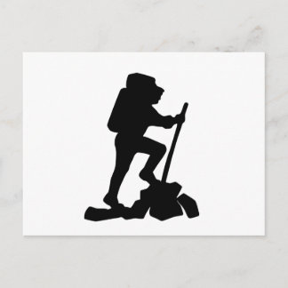 man zwart silhouet met een eenvoudige bergwandelaa briefkaart
