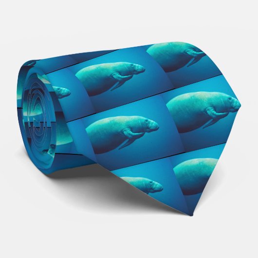 Manatee Scratching Stropdas (Opgerold)