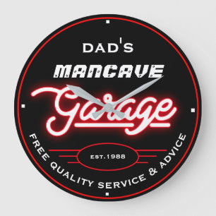 Mancave Garage Red White Retro van papa of een and Grote Klok