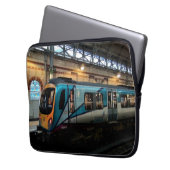 Manchester treinstation laptop sleeve (Voorkant Links)