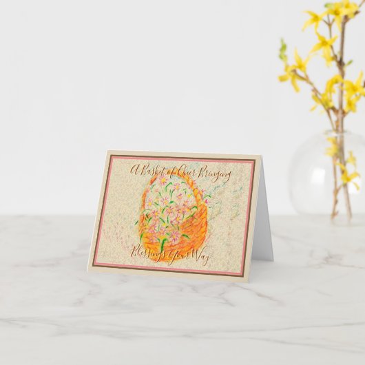 Mand met herfstasters om te laten zien dat je aan kaart (Gele Bloem)