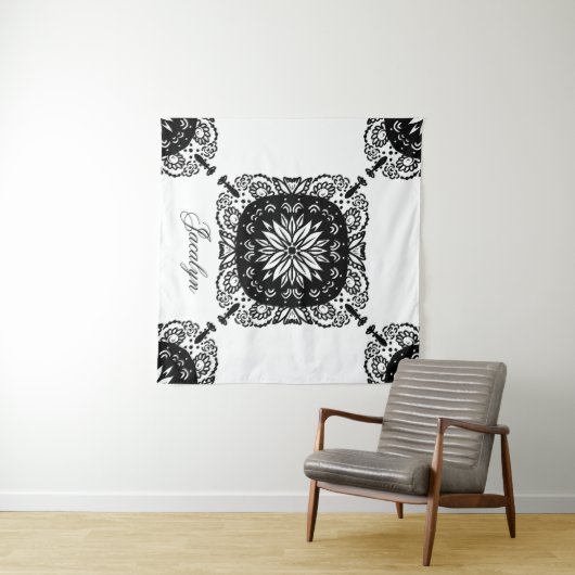 Mandala Black White Floral Name Tapestry Wandkleed (In Situ (horizontaal))