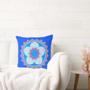 Mandala Blauw Roze op Blauwe Achtergrond Kussen