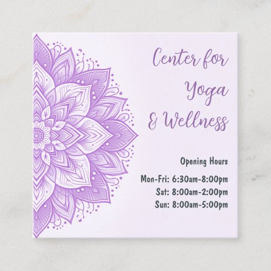 Mandala Floral Design Yoga Studio Paarse Pastel Vierkante Visitekaartje (Voorkant)