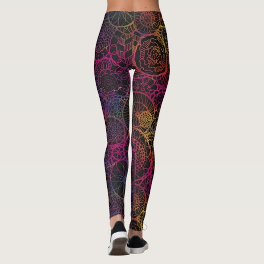 Mandala-geïnspireerde bloemsierkunst Leggings (Achterkant)