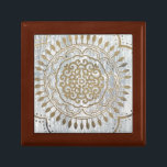 Mandala Gold Design Cadeaudoosje<br><div class="desc">Mandala Gold Design. Artiest: June Erica Vess. Afbeelding-ID: 155295DEA.</div>
