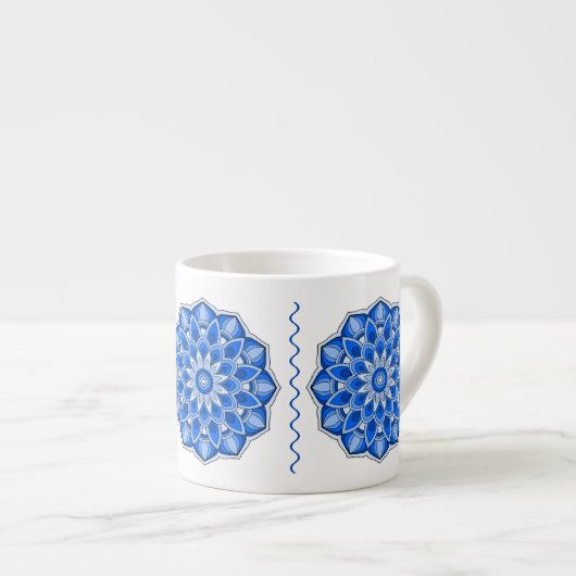 Mandala in blauw Specialty Mok (Voorkant rechts)