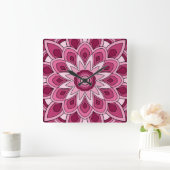 Mandala in het roze vierkante klok (Huis)