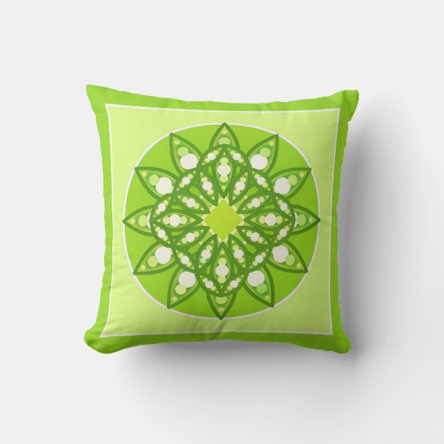Mandala in tinten groen kussen (Voorkant)