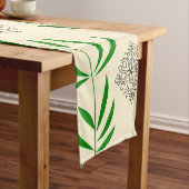 Mandala Leaves: Nature's Harmony Table Runner Korte Tafelloper (Voorbeeld)