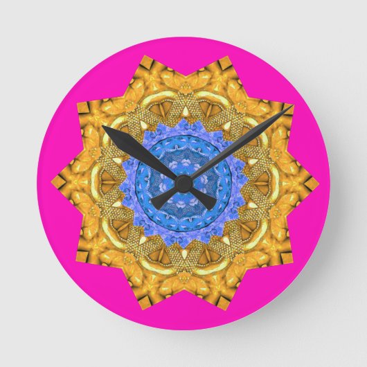 Mandala Magisch Blauw & Goud op Fuchsia Ronde Klok (Voorkant)