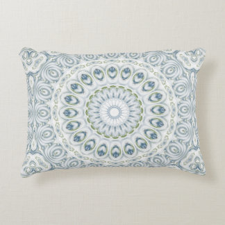 Mandala Medaillon in Blauw en Wit Accent Kussen