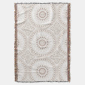 Mandala Medaillon in Zachte Beige en Wit Deken (Voorkant Verticaal)