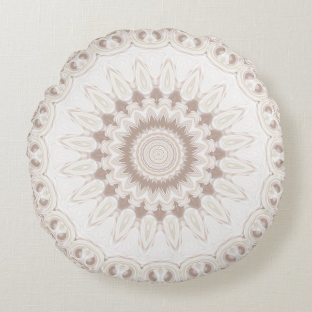 Mandala Medaillon in Zachte Beige en Wit Rond Kussen (Voorkant)