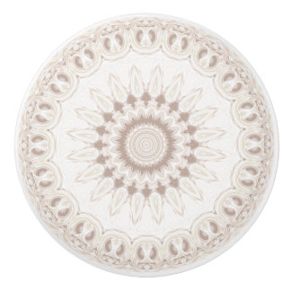 Mandala Medallion in zacht beige en wit Keramische Knop