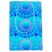 Mandala met sterren - turquoise satijnen verloop medium cadeauzakje (Voorkant)