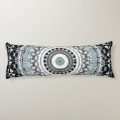 Mandala monsters 2 lichaamskussen (Achterkant)