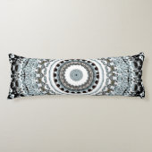 Mandala monsters 2 lichaamskussen (Voorkant)