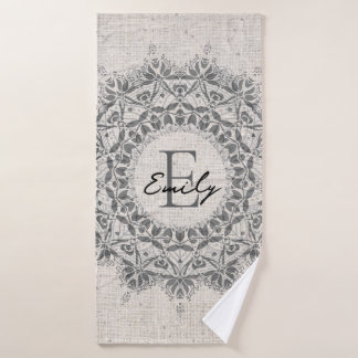 Mandala naam monogram monochroom lichtgrijs badhanddoek