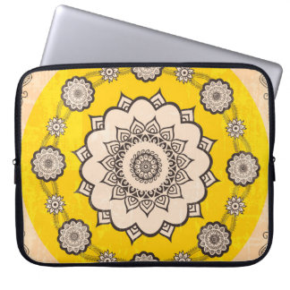 Mandala Ornamental: Etnisch Stijlontwerp. Laptop Sleeve